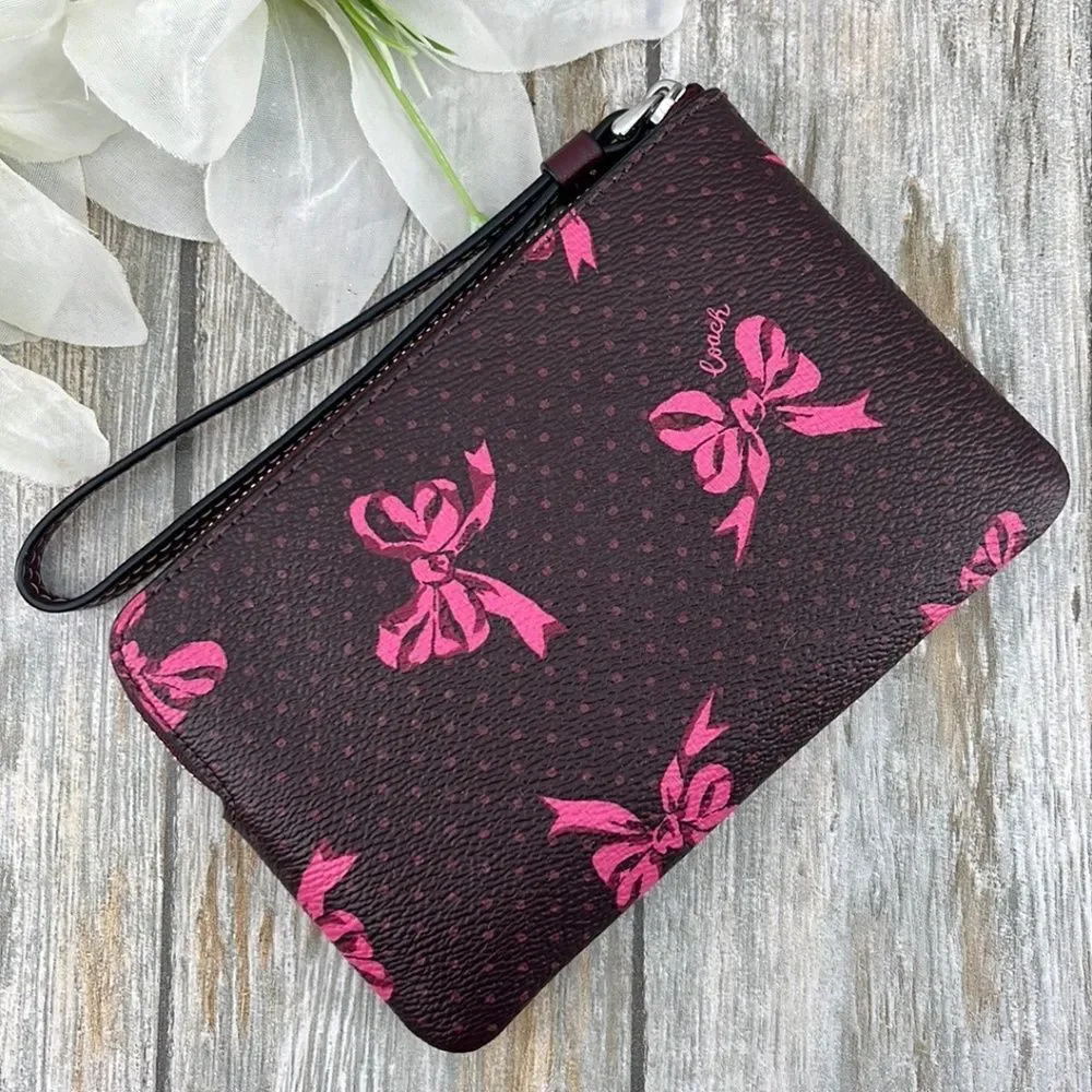 Coach Corner Zip Wristlet In Signature Canvas With Bow Print Bag Wallet Purse